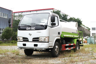 4×2輕卡城市道路清洗車(chē)直銷(xiāo)_東風(fēng)灑水車(chē)市政防疫消殺車(chē)_霧炮綠化噴灑車(chē)定制