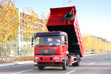 210馬力4×2東風(fēng)排半專用自卸_前5噸后13噸土石砂運(yùn)輸車_渣土工地拉土方礦石翻斗